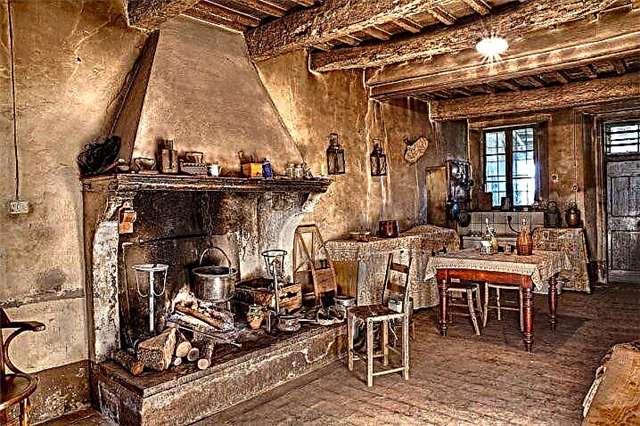 Antique fireplace: antique style as in castles