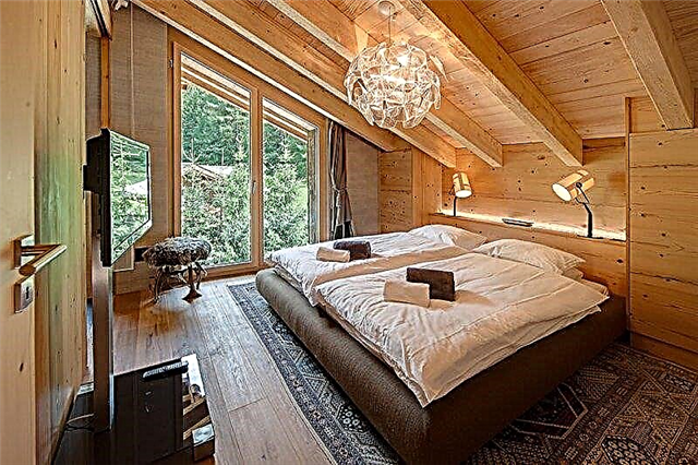 Design frumos al unui dormitor într-o casă privată